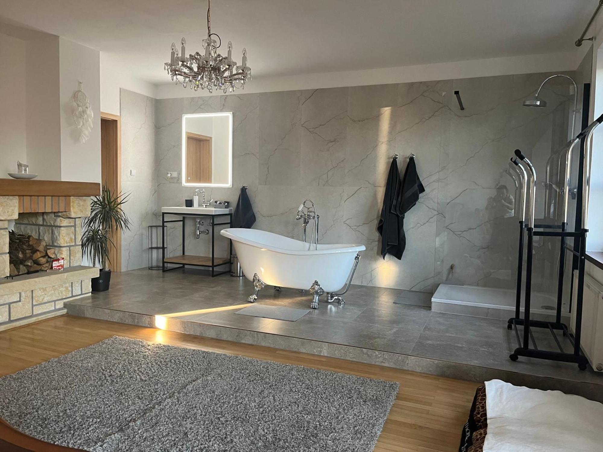 Dogs Resort And Spa Horni Bezdekov Esterno foto