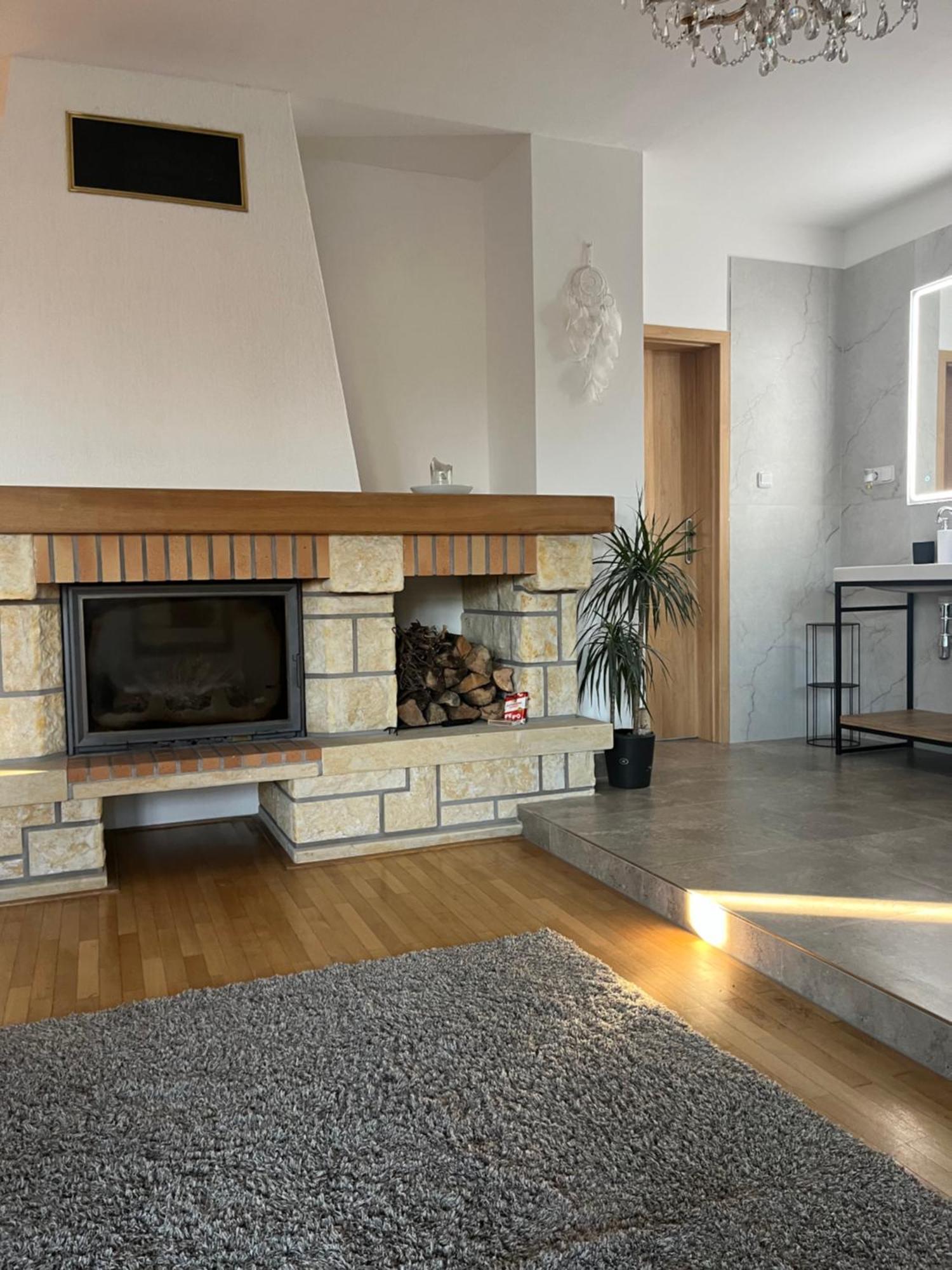 Dogs Resort And Spa Horni Bezdekov Esterno foto